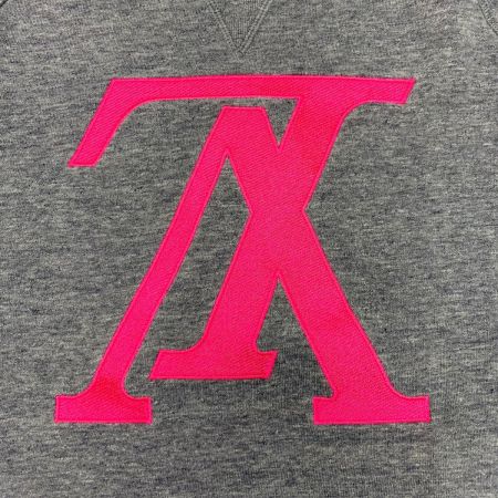  LOUIS VUITTON ルイヴィトン アップサイドダウン LVロゴ RM182M GVR HFY20W グレー×ピンク スウェット サイズM