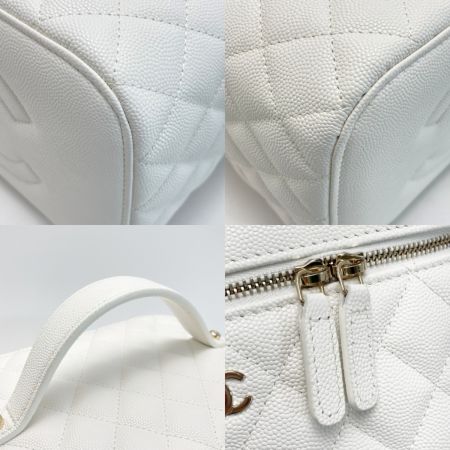  CHANEL シャネル ココマーク マトラッセ バニティバッグ AP2573 ホワイト キャビアスキン ハンドバッグ