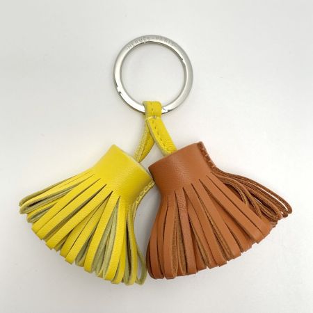  HERMES エルメス カルメン ウノドス ブラウン/イエロー キーホルダー チャーム レディース シルバー金具