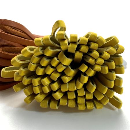  HERMES エルメス カルメン ウノドス ブラウン/イエロー キーホルダー チャーム レディース シルバー金具