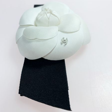  CHANEL シャネル コサージュ カメリア ホワイト×ブラック レディース