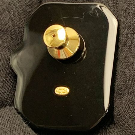  CHANEL シャネル 手書き風の腕時計モチーフ イエロー ジュエリー アクセサリー ピンブローチ