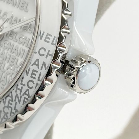  CHANEL シャネル J12 ウォンテッド ドゥ シャネル H7419 ホワイト セラミック クォーツ レディース 腕時計