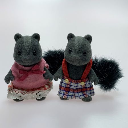  Aprica アップリカ シルバニアファミリースカンク ファミリーセット４体セット 海外版 知育玩具