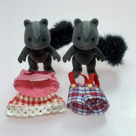  Aprica アップリカ シルバニアファミリースカンク ファミリーセット４体セット 海外版 知育玩具