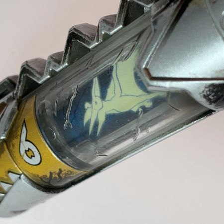   獣電戦隊キョウリュウジャー 【16】プテラゴードン 【16】プテラゴードン 【18】イゲラノゴン 獣電池3本セット  ホビー