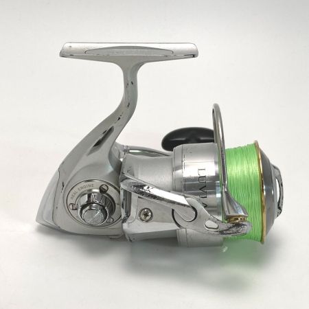  DAIWA ダイワ ルビアス 3000 スピニングリール