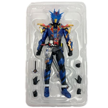  BANDAI バンダイ BANDAI 仮面ライダーグレートクローズ 箱有