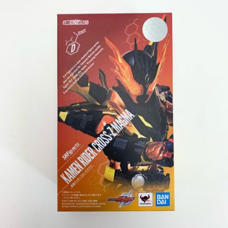  BANDAI バンダイ S.H.Figuarts BANDAI 仮面ライダークローズマグマ 箱有