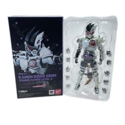 ☆☆ BANDAI バンダイ S.H.Figuarts 仮面ライダーゲンム ゾンビゲーマー レベルX 「仮面ライダーエグゼイド」 フィギュア 開封品 Bランク