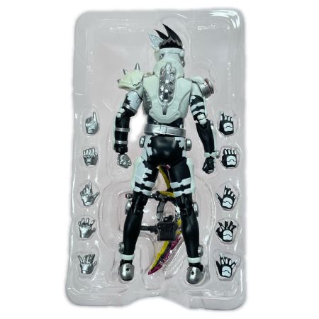  BANDAI バンダイ S.H.Figuarts 仮面ライダーゲンム ゾンビゲーマー レベルX 「仮面ライダーエグゼイド」 フィギュア 開封品