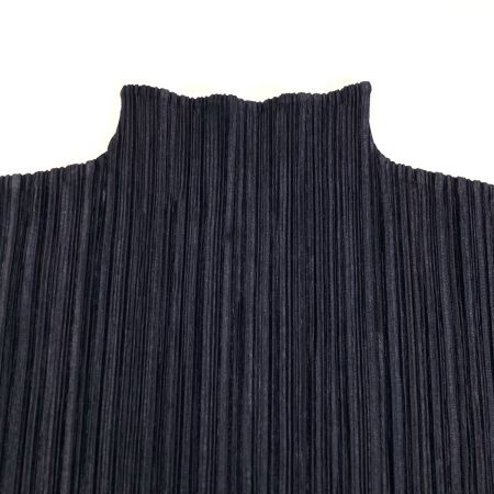  ISSEY MIYAKE イッセイミヤケ PLEATS PLEASE 長袖カットソー PP13-JK207 ダークネイビー サイズ 3 レディース