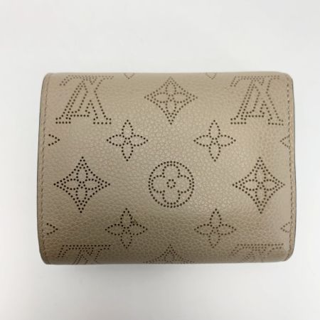  LOUIS VUITTON ルイヴィトン マヒナ ポルトフォイユ イリス コンパクト M62542 ベージュ 2つ折り財布