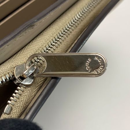  LOUIS VUITTON ルイヴィトン マヒナ ポルトフォイユ イリス コンパクト M62542 ベージュ 2つ折り財布