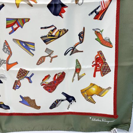  Salvatore Ferragamo サルヴァトーレフェラガモ スカーフ パンプス×サンダル柄 カーキ×アイボリー 服飾雑貨