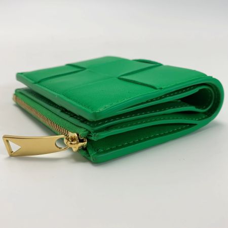  BOTTEGA VENETA ボッテガヴェネタ 財布  マキシイントレチャート スモールカセットコンパクトウォレット パキラートグリーン