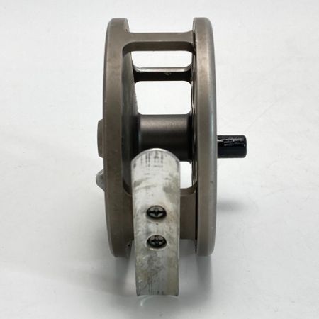  Fellows Large Trout フライリール #4 #5