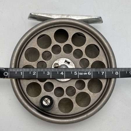  Fellows Large Trout フライリール #4 #5