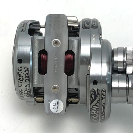  SHIMANO シマノ 20 カルカッタコンクエスト DC100HG カスタム仕様 04085 ベイトリール 箱付き