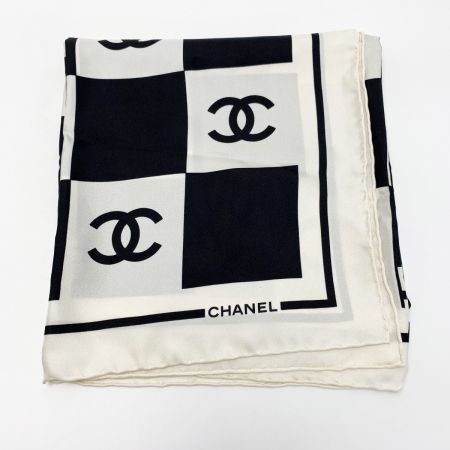  CHANEL シャネル ブロックチェック ココマーク ホワイト×ブラック スカーフ レディース