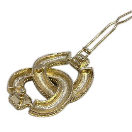  CHANEL シャネル ヘアクリップ　ゴールドトーン　ダブルCCロゴ ブラック×シルバー