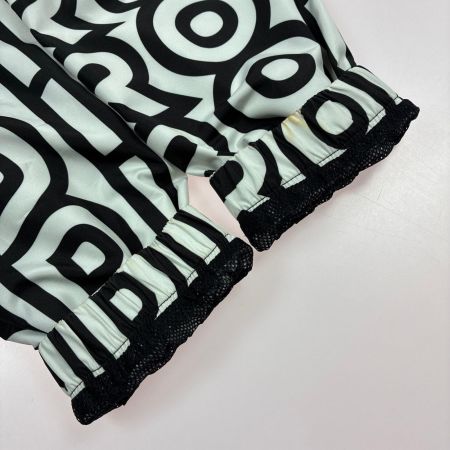 FENDI フェンディ ジャンパー MARC JACOBSコラボ FAA888 ホワイト×ブラック メンズ SIZE LL ナイロン