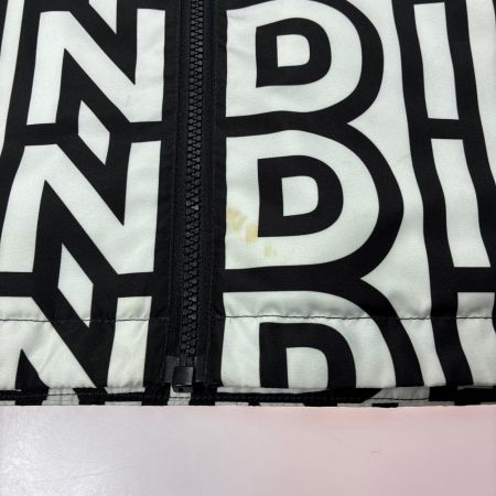 FENDI フェンディ ジャンパー MARC JACOBSコラボ FAA888 ホワイト×ブラック メンズ SIZE LL ナイロン
