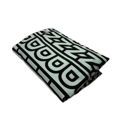 FENDI フェンディ ジャンパー MARC JACOBSコラボ FAA888 ホワイト×ブラック メンズ SIZE LL ナイロン