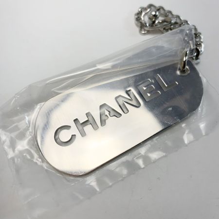  CHANEL シャネル キーホルダー ドッグタグ  チャーム  シルバー 箱付