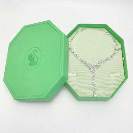  SWAROVSKI スワロフスキー Mesmera Y字型 ネックレス 5661520 ホワイト 箱有