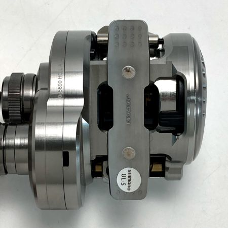  SHIMANO シマノ 23 カルカッタコンクエスト BFS HG カスタムハンドルノブ 045690 ベイトリール 左