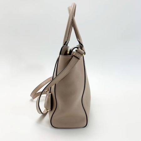 PRADA サフィアーノ 2WAYバッグ 1BA227 ベージュ トラップ付