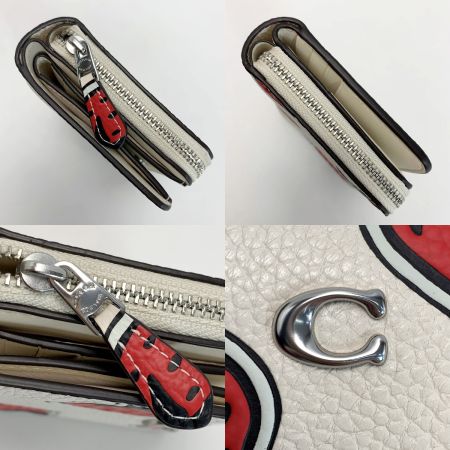  COACH コーチ  ビルフォールド ウォレット・ストロベリー プリント CT908 2つ折り財布