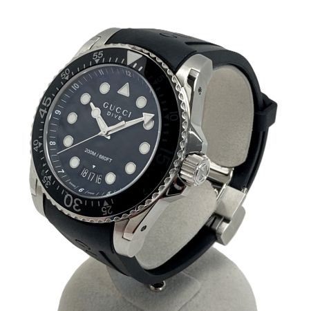  GUCCI グッチ ダイブ デイト 136.2 ブラック クォーツ メンズ 腕時計 箱有 DIVE