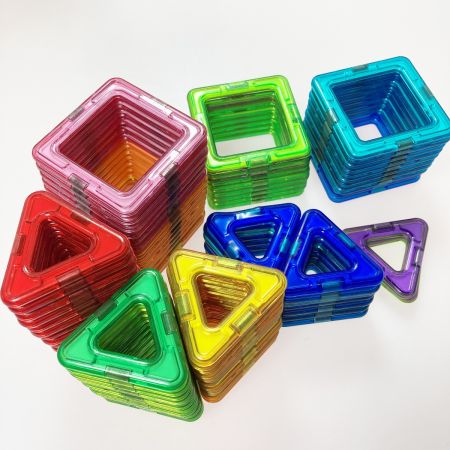  BorneLund ボーネルンド マグ・フォーマー ダイナソーセット＋バラ90ピース 計130ピース MAGFORMERS