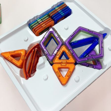  BorneLund ボーネルンド マグ・フォーマー ダイナソーセット＋バラ90ピース 計130ピース MAGFORMERS