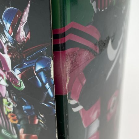  BANDAI バンダイ 変身ベルト  DXネオディケイドライバー ホビー 開封品