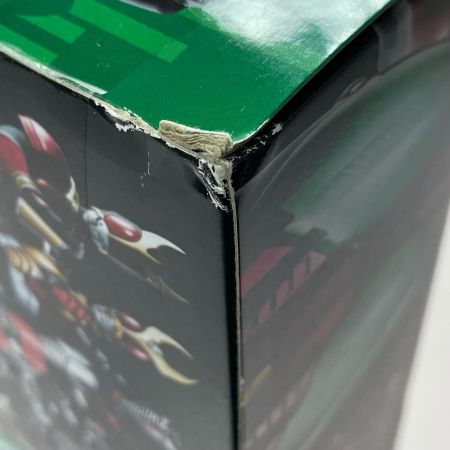  BANDAI バンダイ 変身ベルト  DXネオディケイドライバー ホビー 開封品