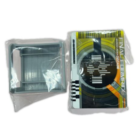  BANDAI バンダイ 変身ベルト  DXネオディケイドライバー ホビー 開封品