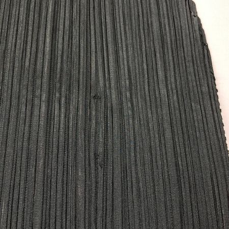  ISSEY MIYAKE イッセイミヤケ PLEATS PLEASE 円型カットソー PP43-JK911 ブラック サイズ 3 レディース