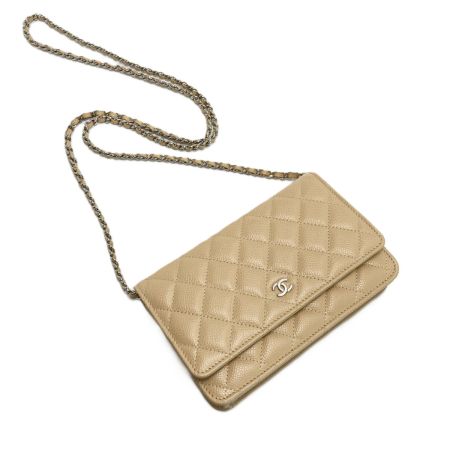  CHANEL シャネル マトラッセ クラシック チェーンウォレット AP0250 ベージュ キャビアスキン ココマーク