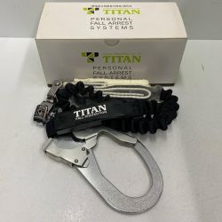 ☆☆ TITAN ランヤード HL-EB 未使用品 Sランク