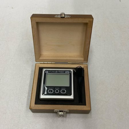  東栄工業株式会社 デジタル曲げ角度計 DPM-2