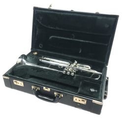 ☆☆ YAMAHA ヤマハ トランペット YTR8335G ハードケース付き Bランク