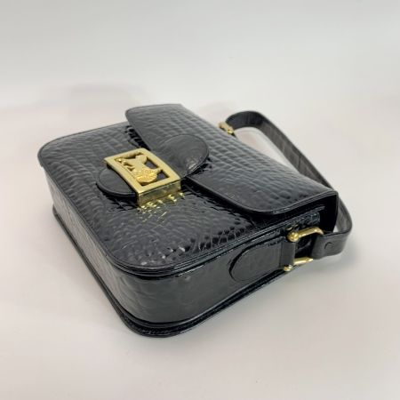  CELINE セリーヌ クロコ型押パテント レザー ゴールド馬車金具 ブラック ショルダーバッグ