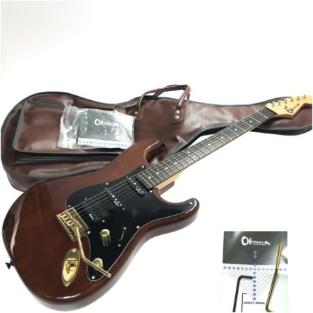  CHARVEL シャーベル エレキギター CST-060-SSH WN ソフトケース付