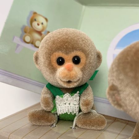   シルバニアファミリー 海外版 サルの赤ちゃん双子 開封済み 箱付き