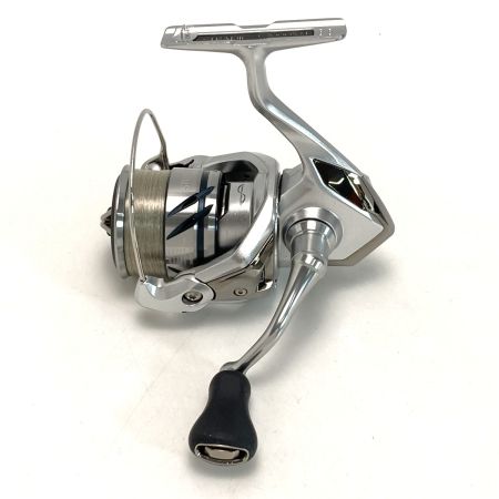  SHIMANO シマノ 23ストラディック C2000S 045782 スピニングリール 箱付き