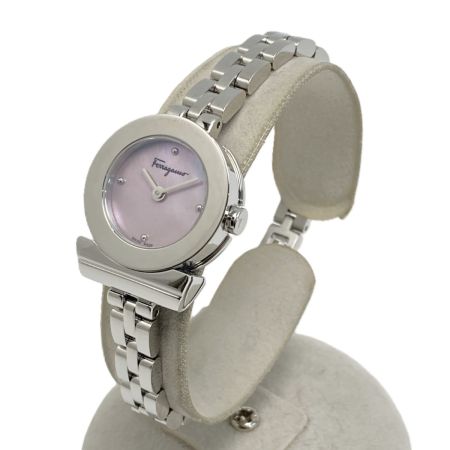  Salvatore Ferragamo サルヴァトーレフェラガモ ガンチーニ FBF070017 ピンクシェル クォーツ レディース 腕時計