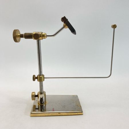  Caps キャップス タイイングバイス 釣り用品